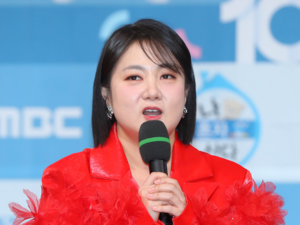 ‘매니저 갑질’ 의혹 박나래, 결국 檢 송치…‘주사이모’ 관련 의혹은 수사중