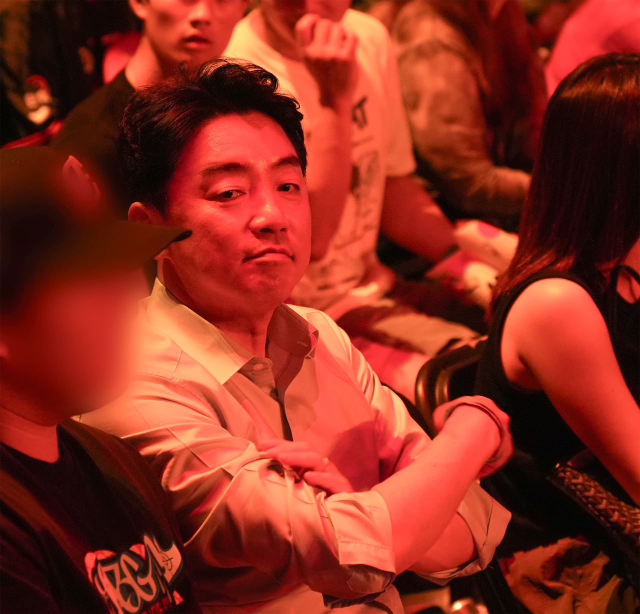 Presidential Chief of Staff Kang Hoon-sik attends the 2026 Mid-Season Invitational title in Daejeon on Sunday. (Yonhap)