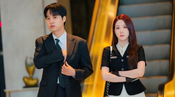 "Spooky in Love," starring Yang Se-jong (left) and Park Eun-bin (tvN)