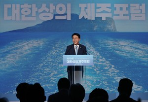 조정식 국회의장 “경제대도약委 만들어 재계와 상시 협력 체제 구축” [대한상의 제주포럼]