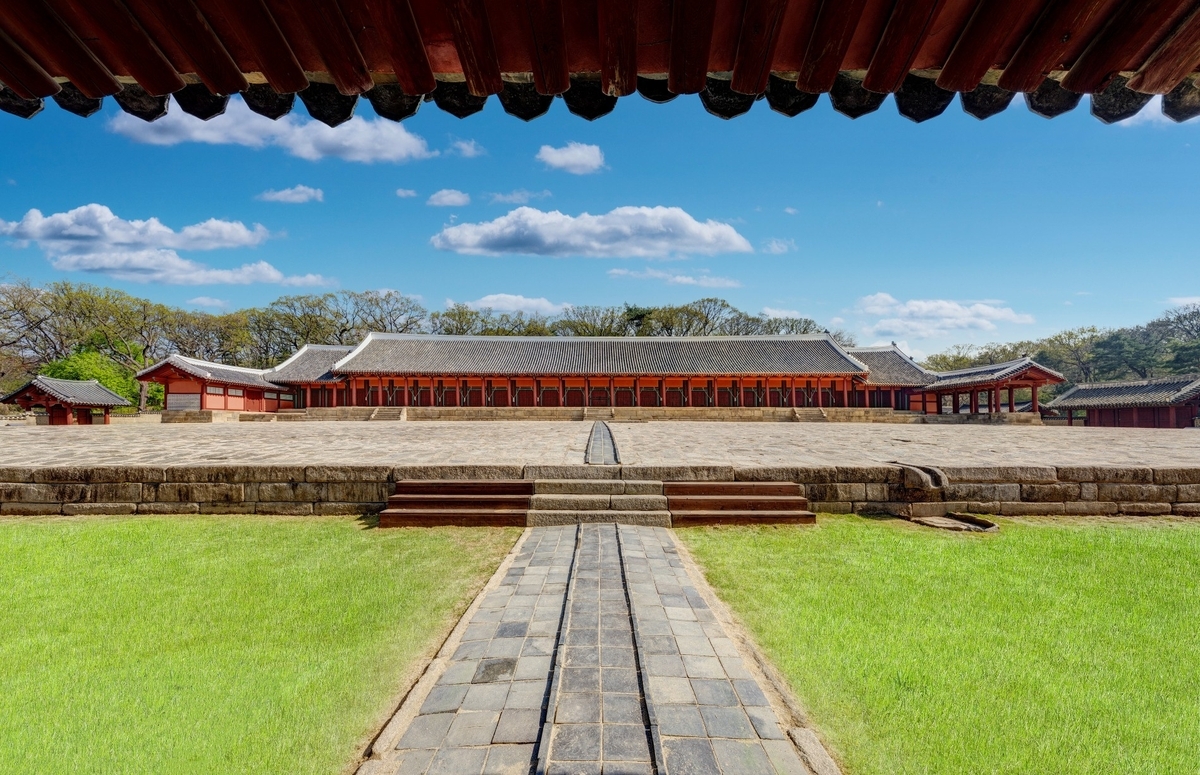 Jongmyo Shrine (Korea Heritage Service Royal Palaces and Tombs Center)