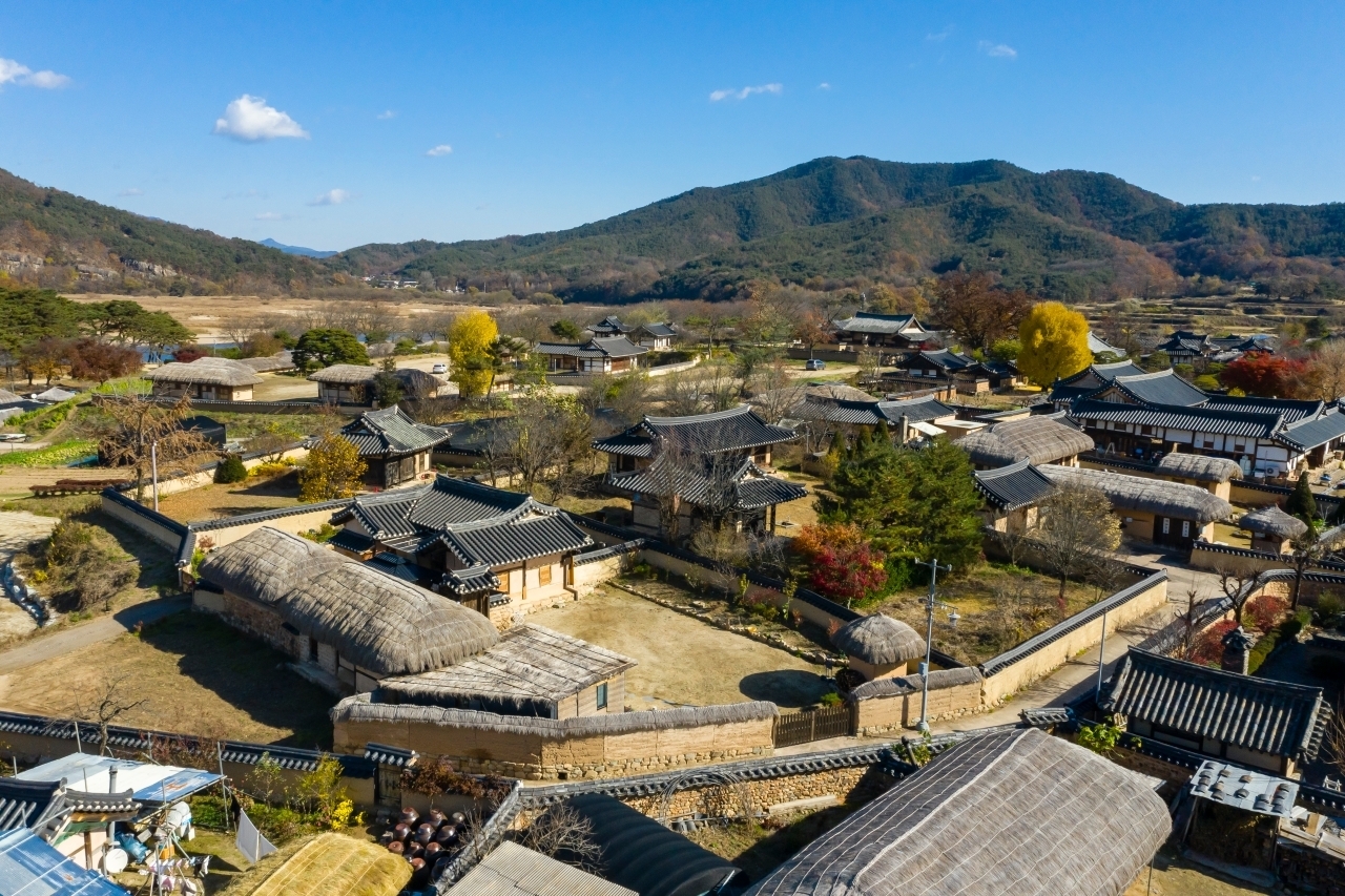 Andong Hahoe Village (Korea Tourism Organization)