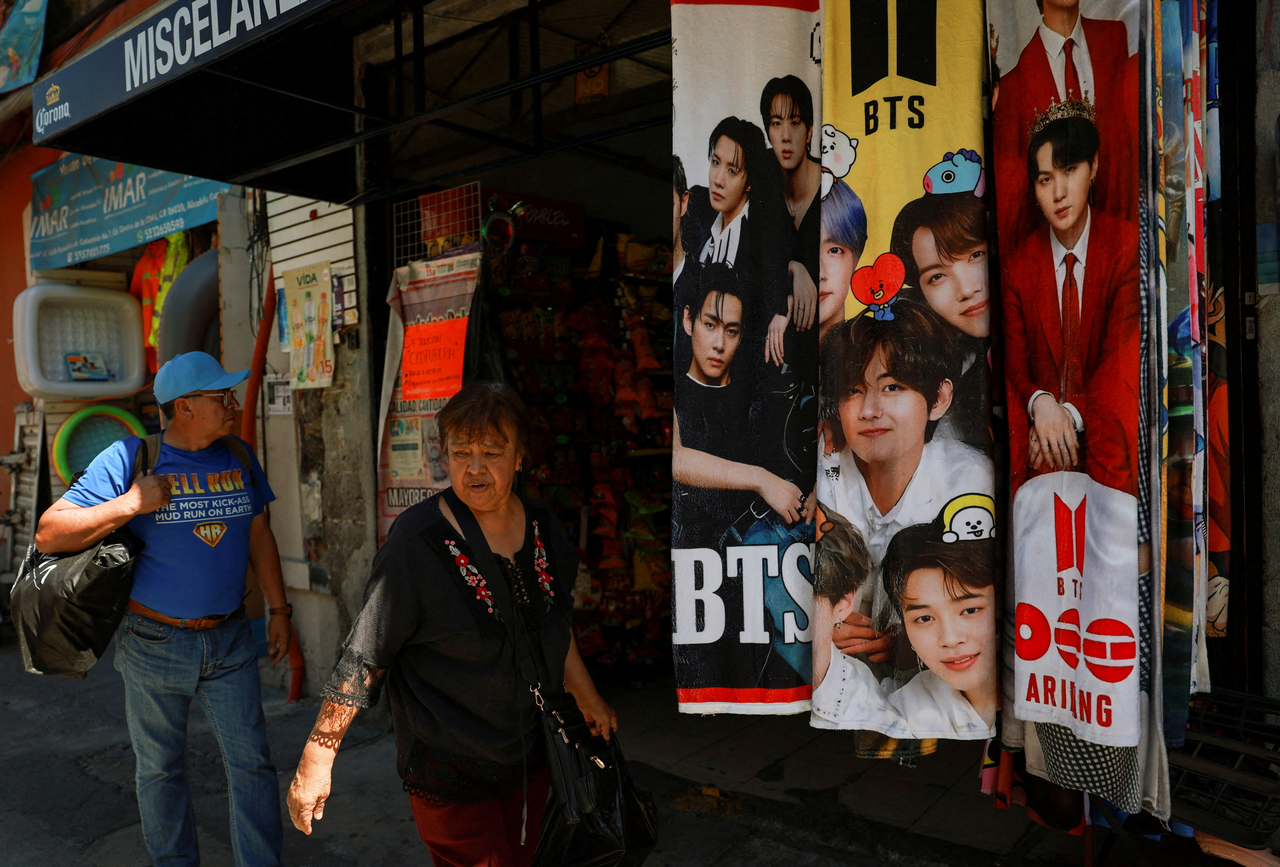 K-Pop Album Exports Hit Record High, Driven by BTS & BLACKPINK