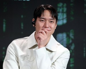 고경표, 치아 파손에도 롤러코스터 탑승…무슨 일?