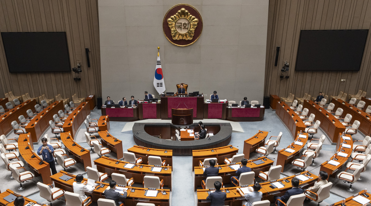 The National Assembly's Budget and Accounts Committee holds its first plenary session of the second half of the 22nd Assembly on Thursday. Lawmakers from the main opposition People Power Party boycotted the meeting in protest over the allocation of standing committee chairs. (Yonhap)