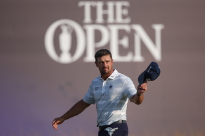 DeChambeau feels the love from fans