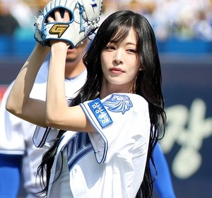‘전자담배 구설’ 이채영 “담배 회사에서 연락 많이 와”