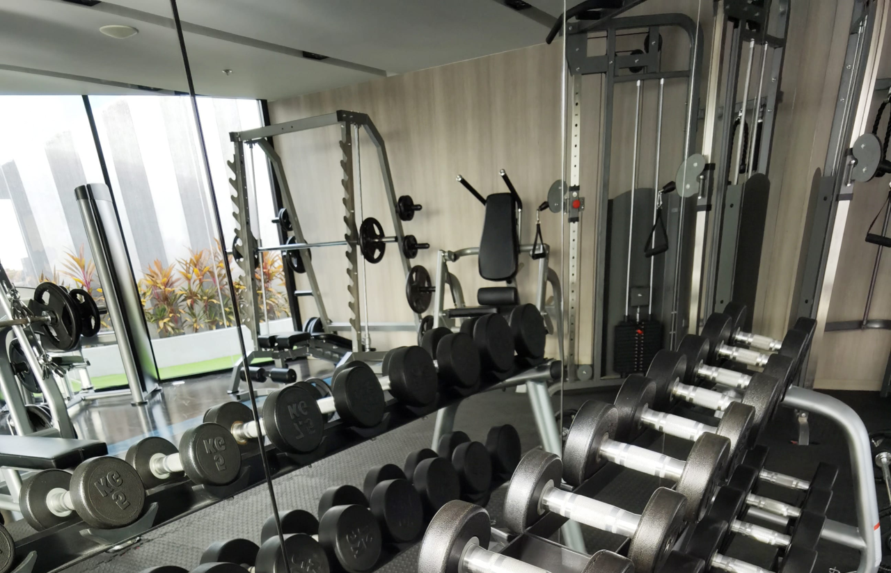 This stock photo of a fitness center is not directly related to the story. (123rf)