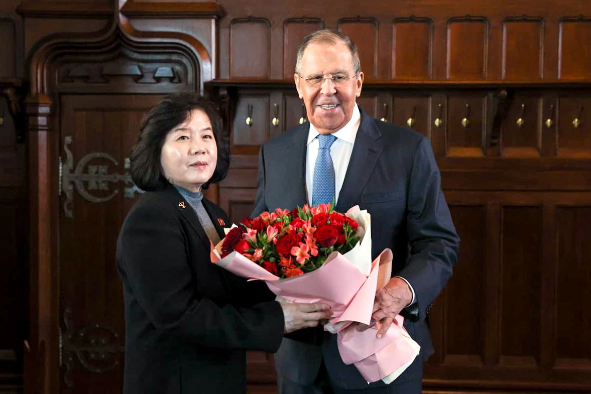 North Korea's Minister of Foreign Affairs Choe Son-hui (left) and Russia's Minister of Foreign Affairs Sergei Lavrov during a meeting at the Reception House of the Russian Ministry of Foreign Affairs on Monday. (Russian Ministry of Foreign Affairs)