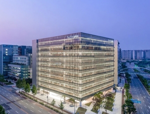 https://wimg.heraldcorp.com/news/cms/2026/07/21/news-p.v1.20260721.70701302c6f8416ba60e1afcdaf4533b_T1.jpg