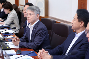 https://wimg.heraldcorp.com/news/cms/2026/07/21/rcv.YNA.20260714.PYH2026071410280001300_T1.jpg
