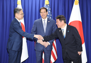 S. Korea, US, Japan reaffirm N. Korea deterrence, expand security cooperation