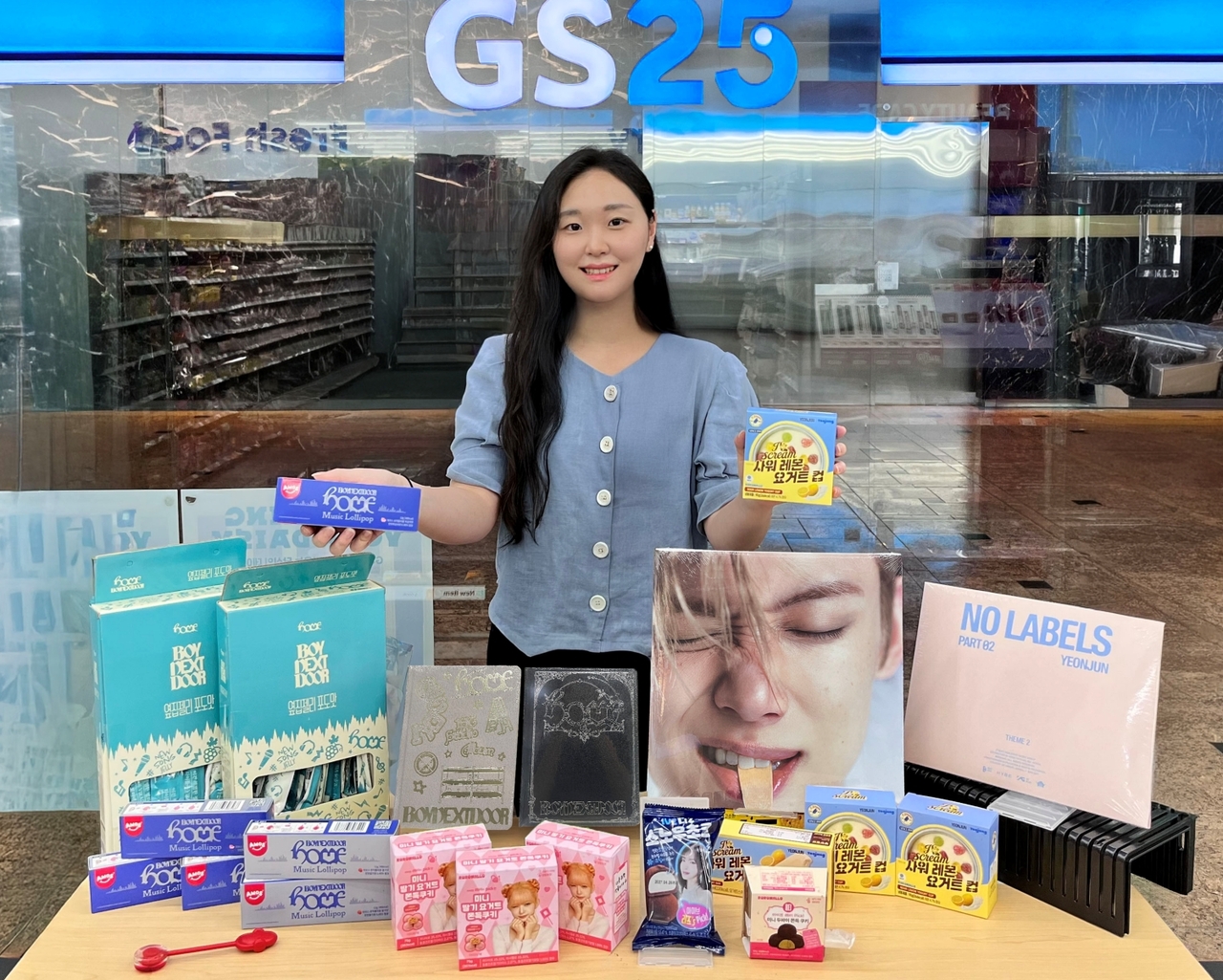 GS25's K-pop idol collaboration products (GS Retail)