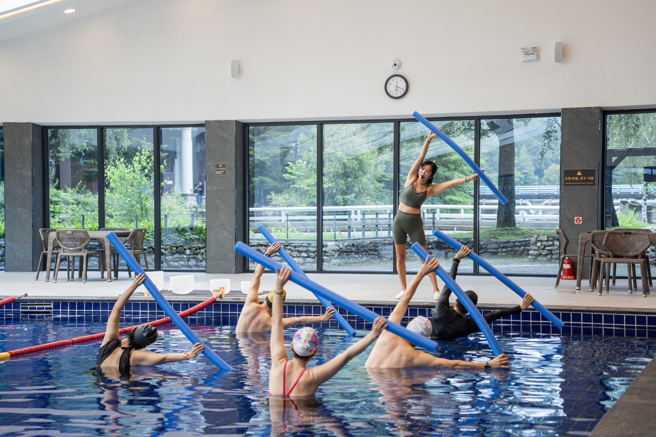 Aqua barre (Мона Ёнпён)