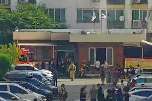 8 injured in suspected explosion in apartment facilities office in southeastern city