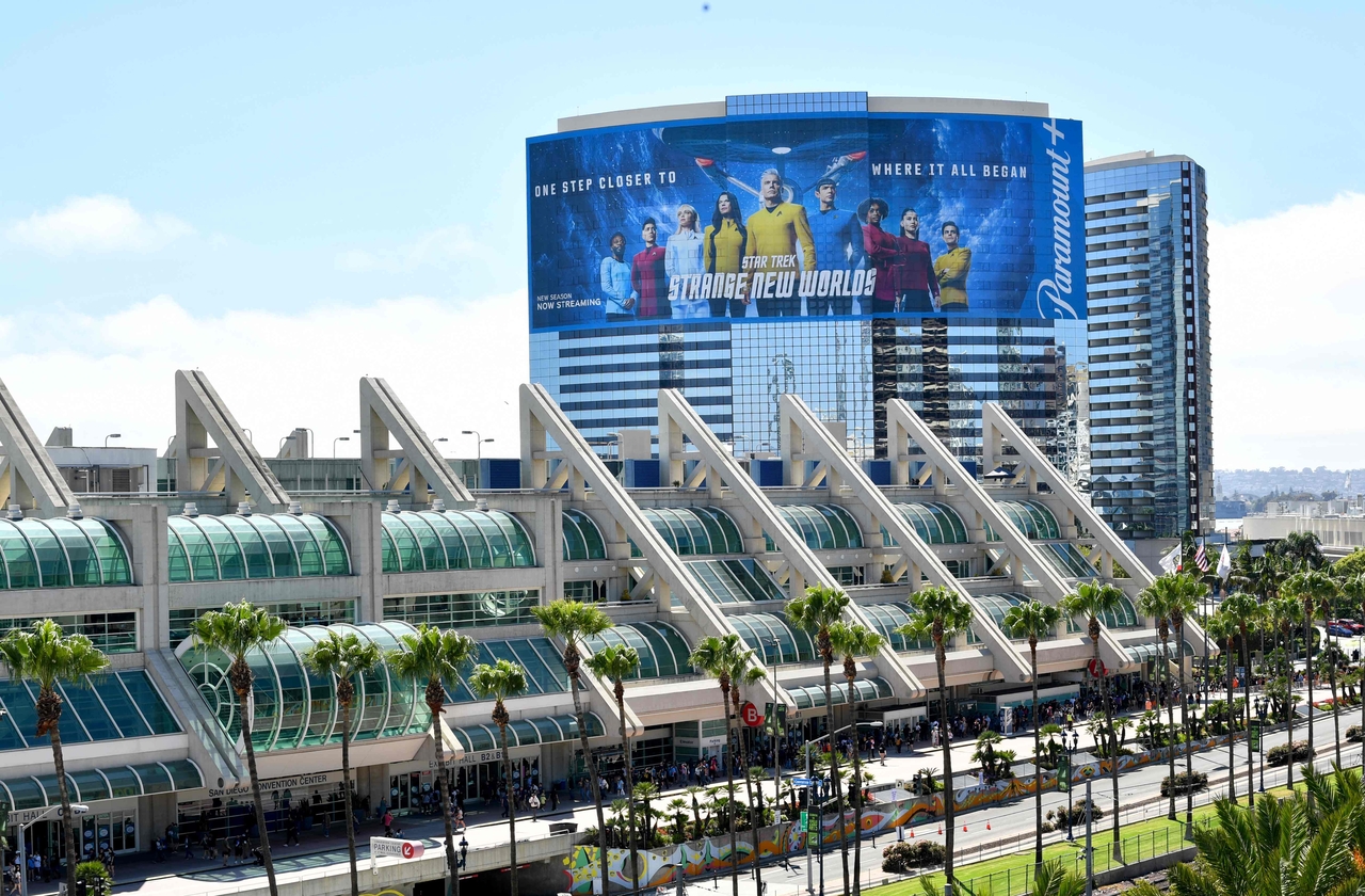 View of the convention center and a hotel wrapped in promotional artwork, during San Diego Comic-Con International in San Diego, California, Wednesday.   (AFP-Yonhap)