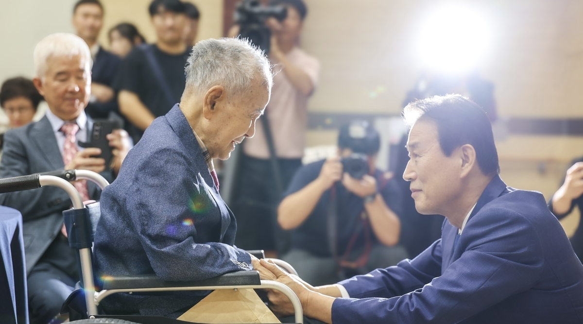 Veterans Minister Kwon Oh-eul(Ministry of Patriots and Veterans Affairs)