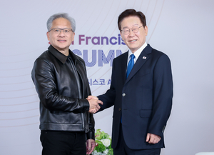 Nvidia chief pledges massive investment, cooperation with S. Korea in meeting with Lee