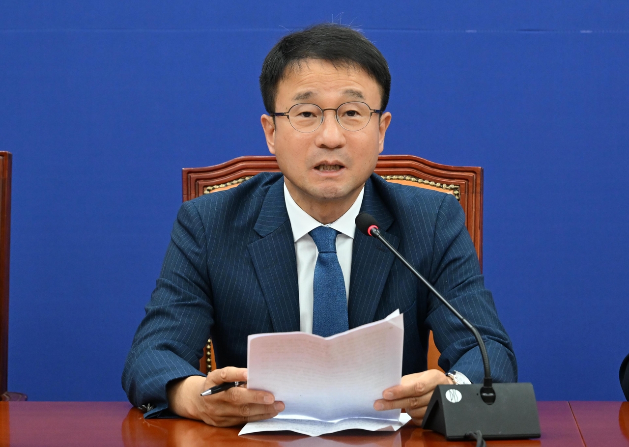 한병도 더불어민주당 대표 직무대행 겸 원내대표. 이상섭 기자