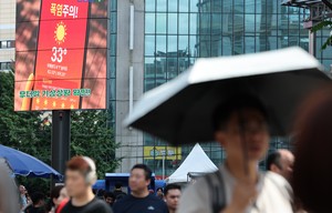여름 이제부터 시작이다…소나기가 습도만 더 높이는 ‘극한 더위’ [세상&]