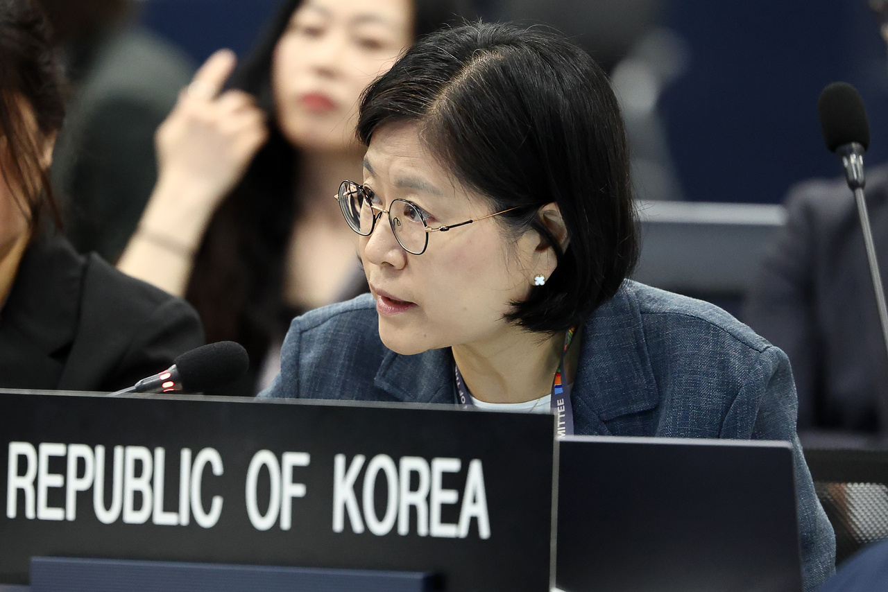김지희 주유네스코 대사가 23일 부산 벡스코에서 열린 제48차 유네스코 세계유산위원회 본회의에서 발언하고 있다. [연합뉴스 제공]
