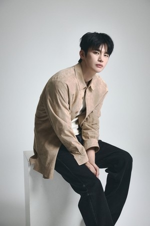 [뮤:터뷰①] ‘내일도 출근!’ 서인국 “오피스물 섹시하다 생각…박지현, 정말 재밌는 친구”