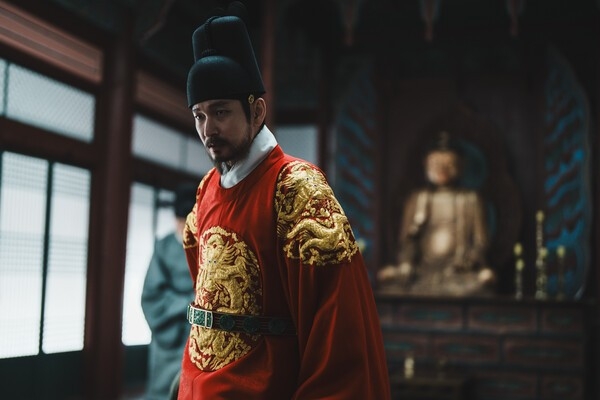 "The East Palace," starring Cho Seung-woo (Netflix)