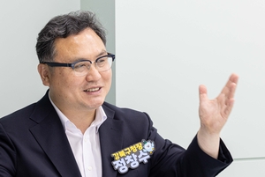 정창수 강북구청장 “매년 구민 만족도 조사 등 실시...정책 반영” [민선 9기 기초단체장을 만나다]