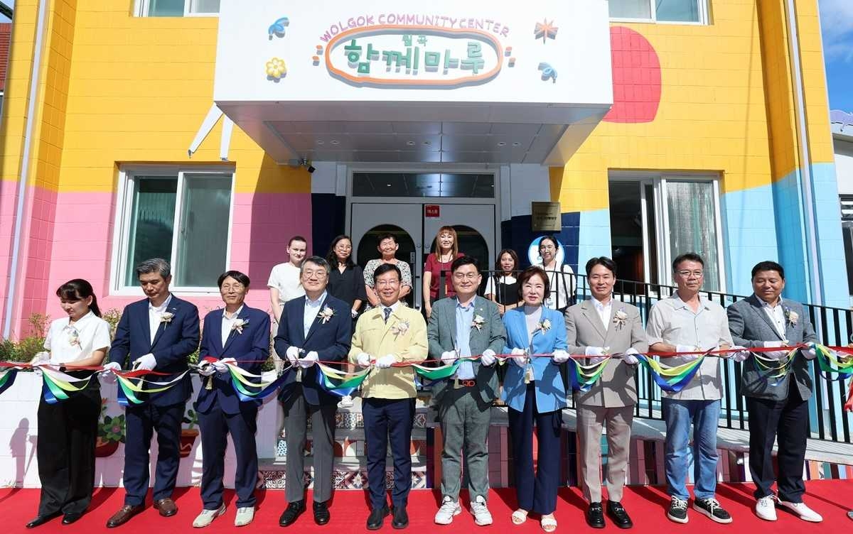 호남대학교 앵커사업단은 지난 29일 월곡동 로컬브랜딩 거점공간 ‘월곡 함께마루’ 개소식을 개최하고 주민과 함께하는 복합문화공간의 본격적인 운영을 시작했다.