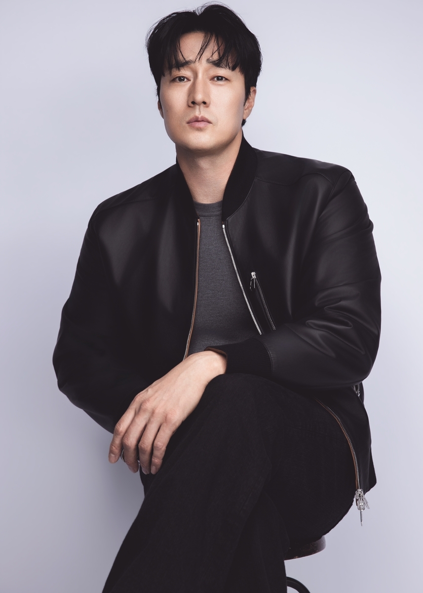 So Ji-sub (51k)