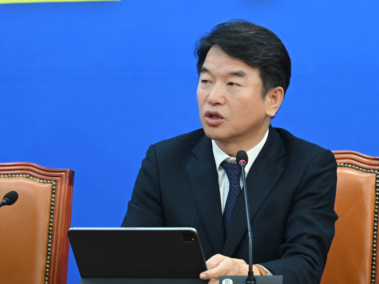 Moon Jin-seog, a lawmaker of the Democratic Party of Korea. [Herald Business]