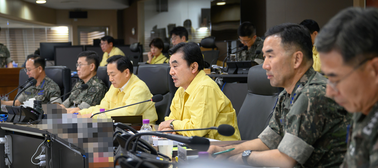 안규백 국방부 장관이 3일 합참 작전지휘실에서 열린 ‘작전기강 확립 주요지휘관회의’에서 모두발언을 하고 있다. [국방부 제공]