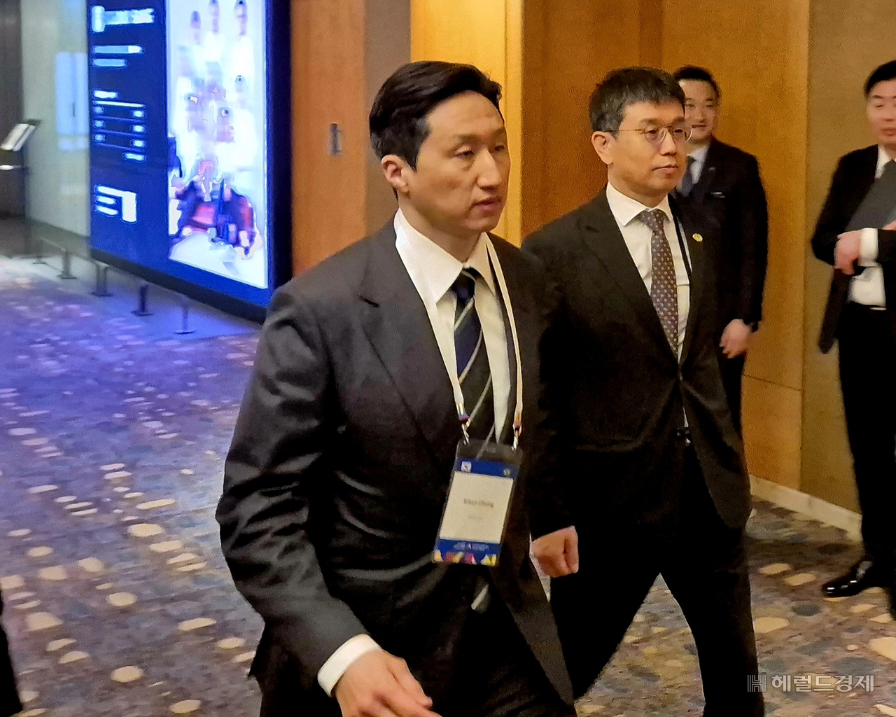 정기선 HD현대 회장이 올 2월 서울 소공동 롯데호텔에서 룰라 브라질 대통령과의 차담회를 갖기 위해 입장하는 모습. 사진공동취재단