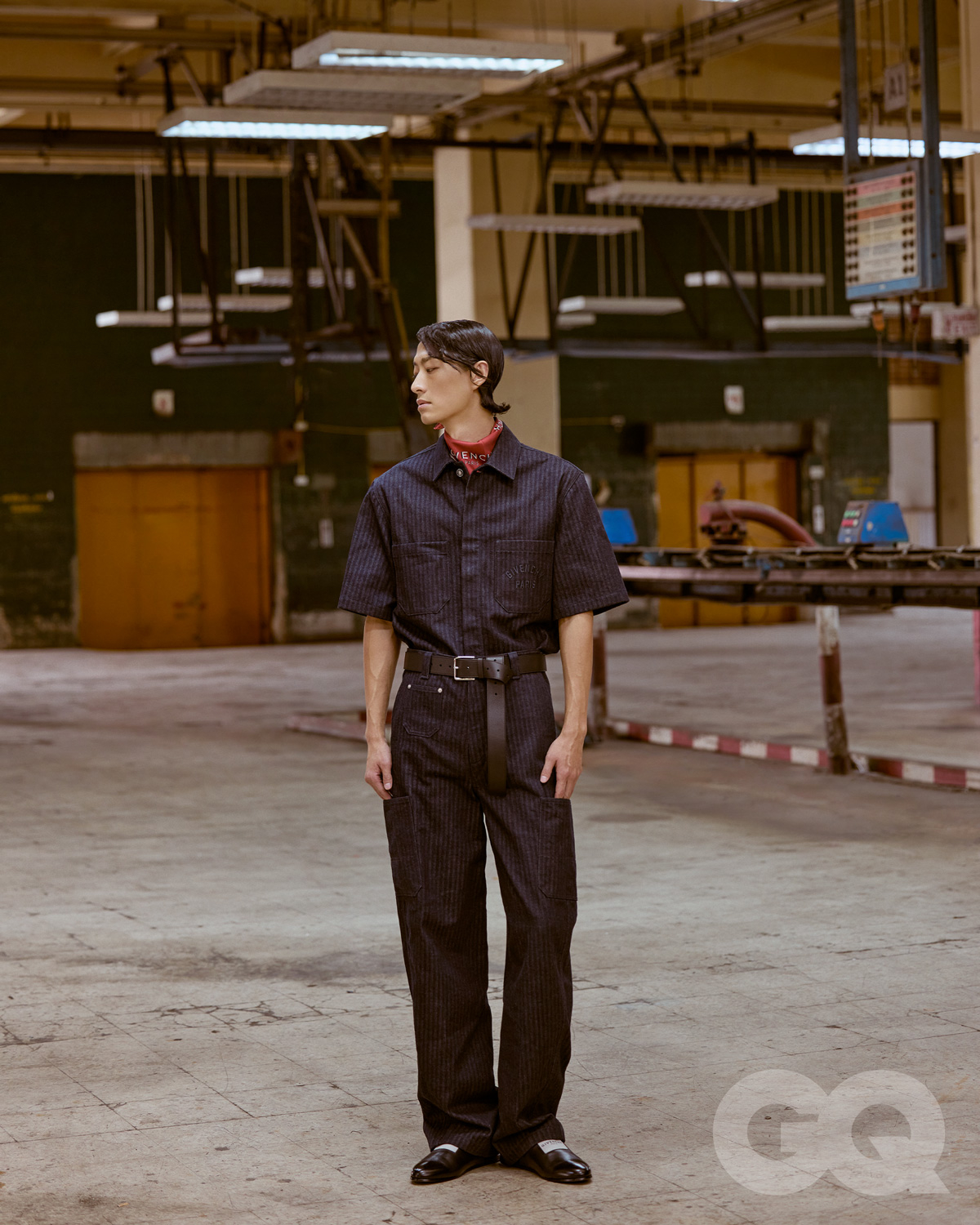 Heo Yong-jin models for GQ Thailand’s November 2025 issue (Courtesy of Heo)