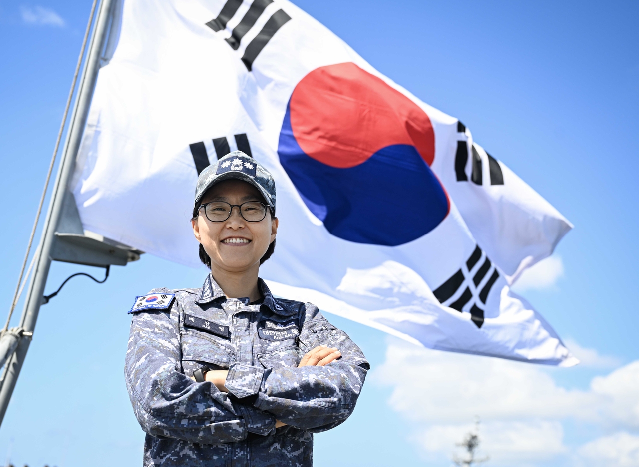 해군은 오는 5일 대형수송함 독도함(LPH, 1만4500톤급)에서 배선영 대령의 함장 취임식을 거행한다고 밝혔다.  [해군 제공]