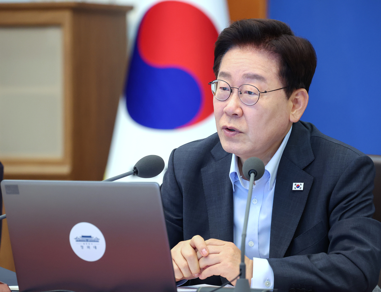 이재명 대통령이 4일 청와대에서 열린 국무회의에서 발언하고 있다. 2026.8.4 [청와대통신사진기자단] [연합]