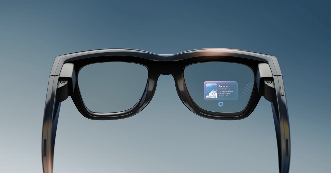 Meta’s $799 Ray-Ban Display, released in September last year, uses a small screen in one lens for messages, navigation and other quick information. (Meta)