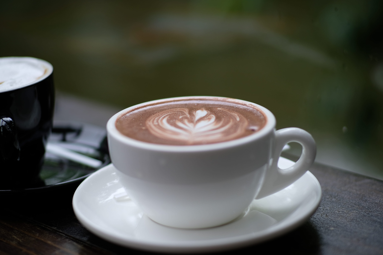 A stock photo of a cup of coffee served at a cafe. (123rf)
