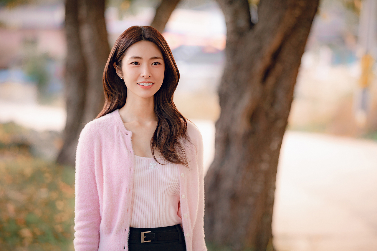 "Our Sticky Love," starring Ahn Ha-young (Netflix)