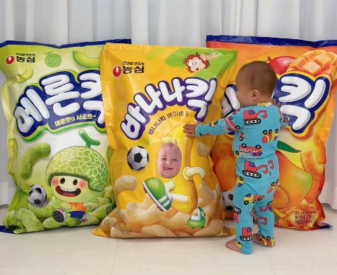 ‘바나나킥 아기’로 SNS에서 화제몰이를 한 A(1)군. [인스타그램 캡처]