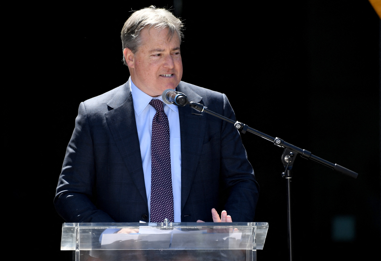 Larry Berg speaks to media at an event in in Los Angeles, April 18, 2018.    (AFP-Yonhap)