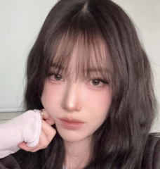 ‘월 7000만원’ 벌다가 이혼 후 ‘수입 0원’…‘카페 알바’로 딸 양육비 버는 女유튜버