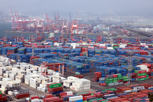 S. Korea posts record-high current account surplus again in June on strong chip exports