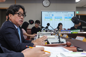 3.48→3.62배 더 벌어진 임금격차…“최저임금 둔화·일자리 양극화 여파”