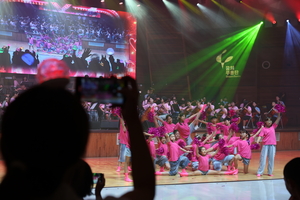 Dream Festival gives 350 young dreams one stage