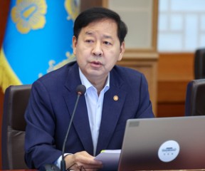 [단독] 구윤철, 전문가들 만나 “서울 집값 왜 오르나”…전월세 해법도 집중 논의