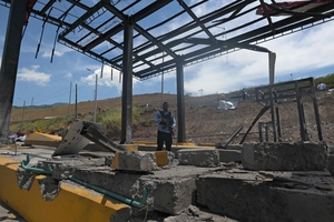 Bombing attacks mark first day of Colombia's new right-wing government