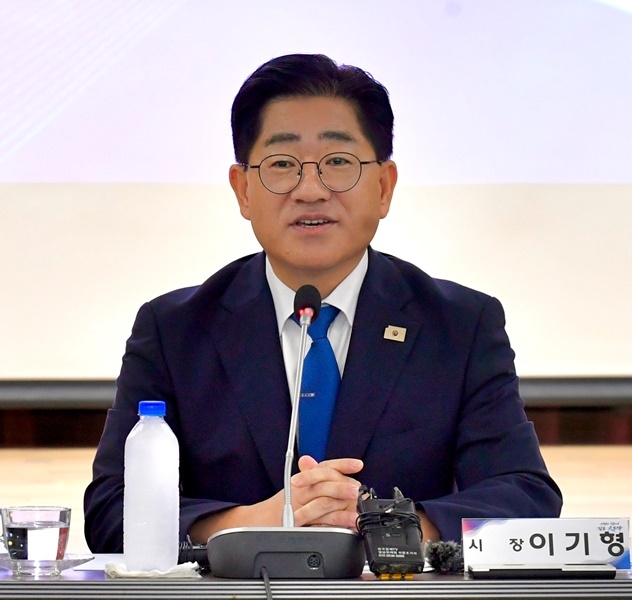 이기형 김포시장이 10일 민선 9기 첫 기자간담회를 개최했다. [김포시 제공]