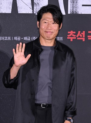 [뮤즈현장]유해진, 설→추석 명절배우 등극 “‘왕사남’ 생각보다 큰 사랑..‘암살자(들)’도 흥행했으면”