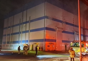 Firefighters combat blaze at chemical warehouse in Pyeongtaek